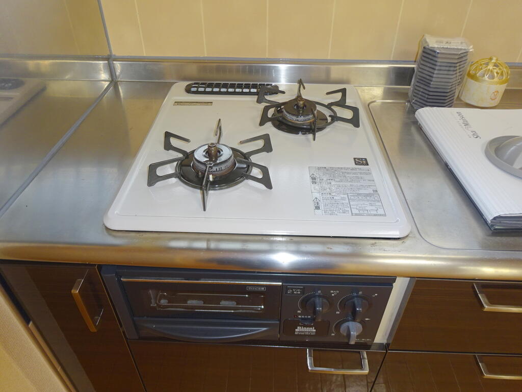 キッチン　※参考写真　前回入居時の写真です