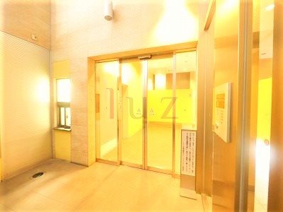 エントランス　高級感漂うエントランスです！