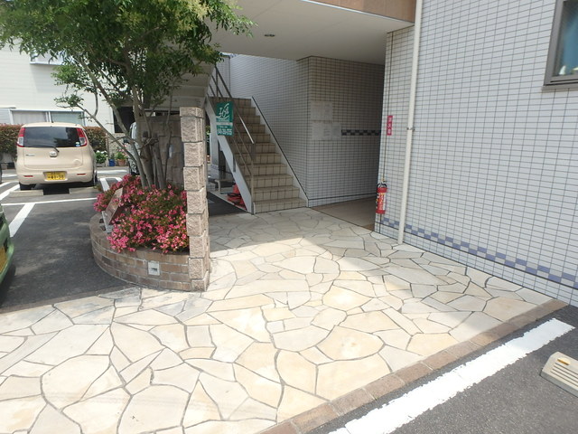 エントランス　エントランス