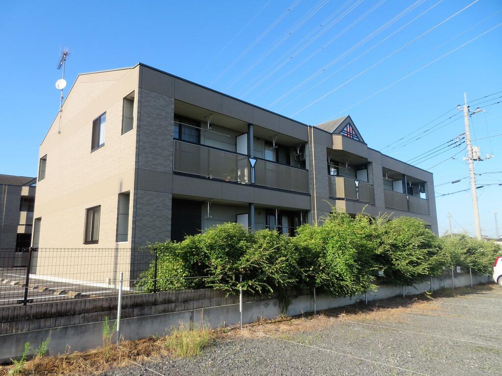建物外観　耐震・防音面に優れている、高耐震鉄骨造です。
