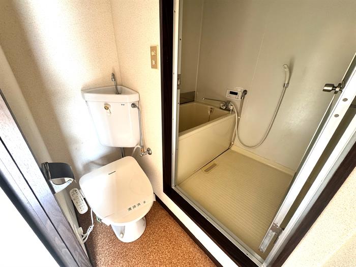 トイレ　トイレ写真