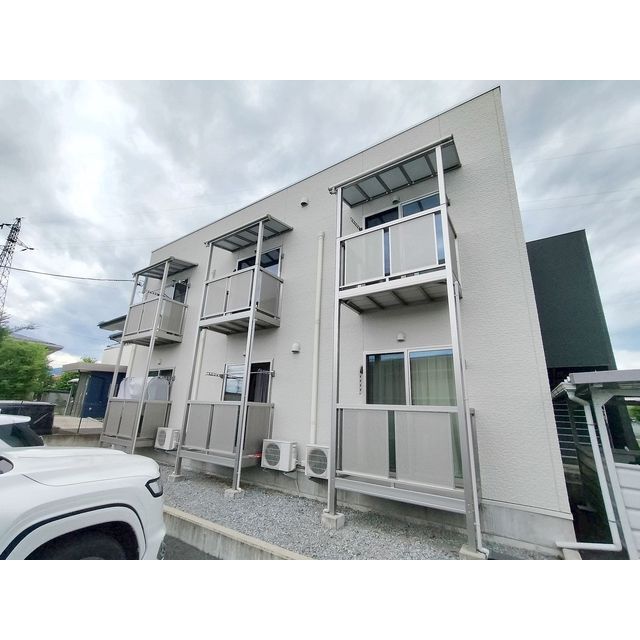建物外観　サンレイト中越