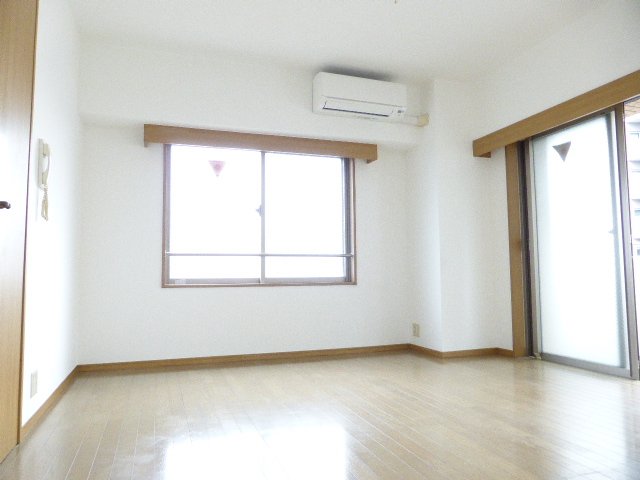 居室・リビング　居室