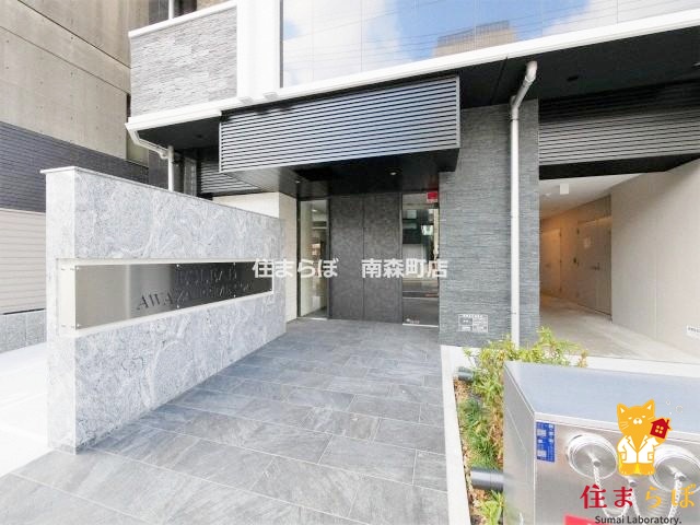 エントランス　共用部の印象も大切に