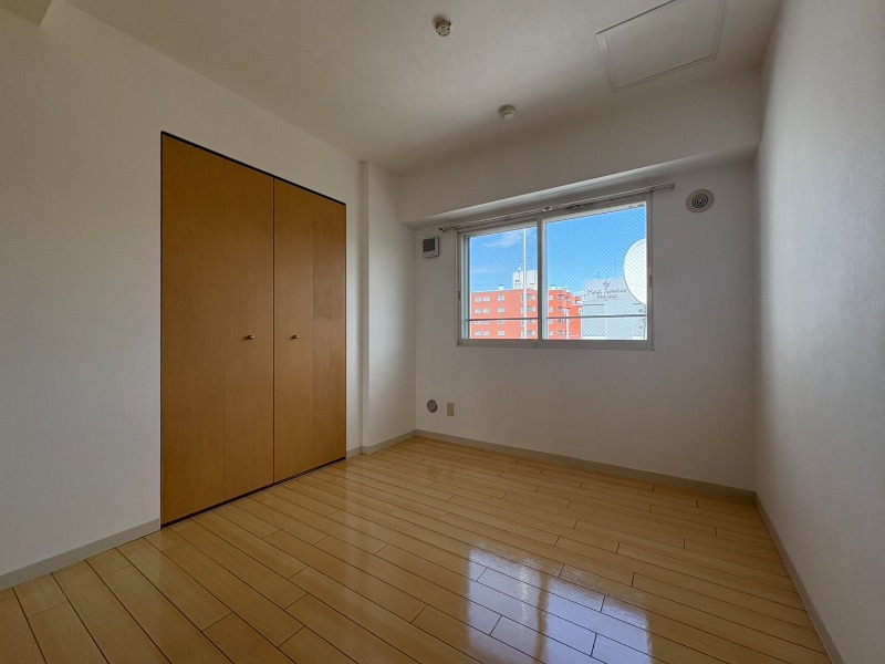 その他部屋・スペース　寝室です。部屋をどう使うかはあなた次第です！