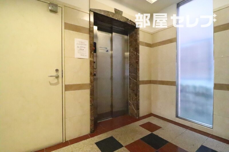 ロビー