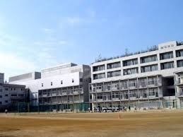 中学校　市川市立第七中学校（中学校）まで2110m