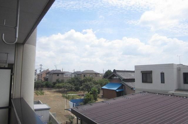 眺望　南向きのお部屋で日当りも良いです。