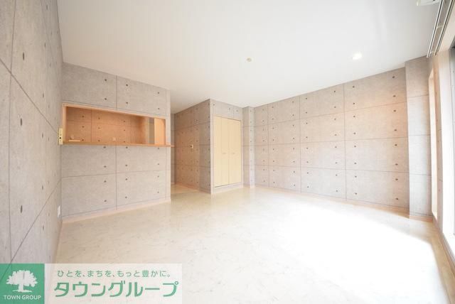居室・リビング　お問合せはタウンハウジングまで！※現地待合わせ相談可能
