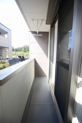 バルコニー　※写真は１０３号室のものです。