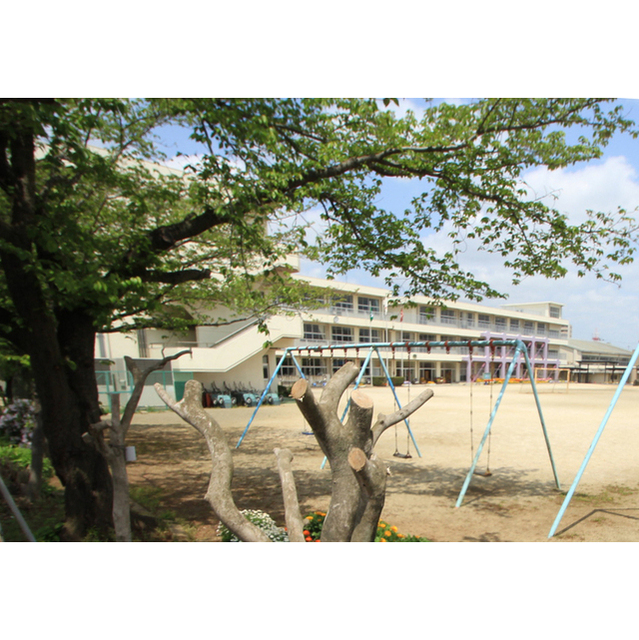 小学校　土浦市立土浦第二小学校（小学校）まで2387m