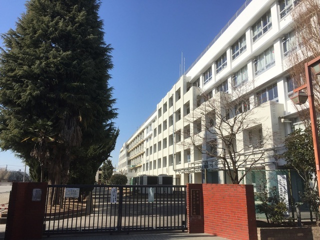 中学校　三鷹市立第一中学校（中学校）まで200m