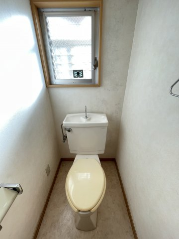 トイレ　※別部屋参考画像です。