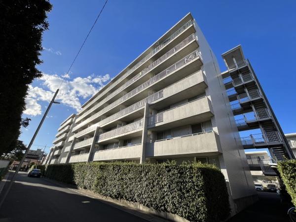 建物外観　シックな外観です。