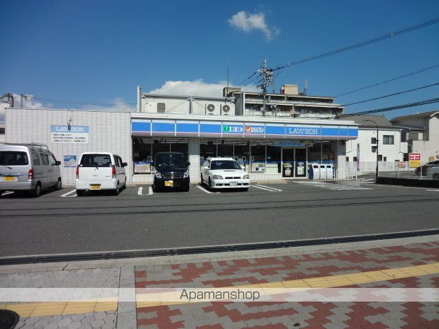コンビニ　ローソン新枚方岡東町店（コンビニ）まで2346m