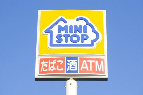 コンビニ　ミニストップ上野台店（コンビニ）まで371m