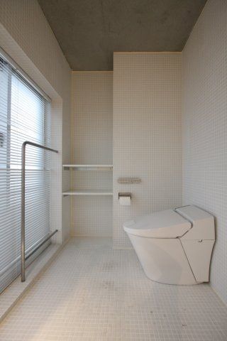 トイレ　（別タイプ参考写真）Treform　豊島区南大塚2