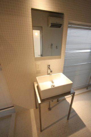 洗面設備　（別タイプ参考写真）Treform　豊島区南大塚2