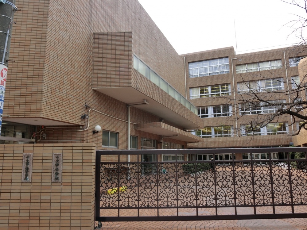 中学校　十文字中学校（中学校）まで952m