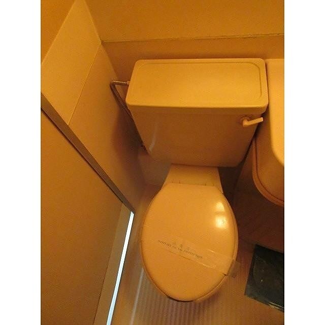 トイレ　※同仕様写真含む