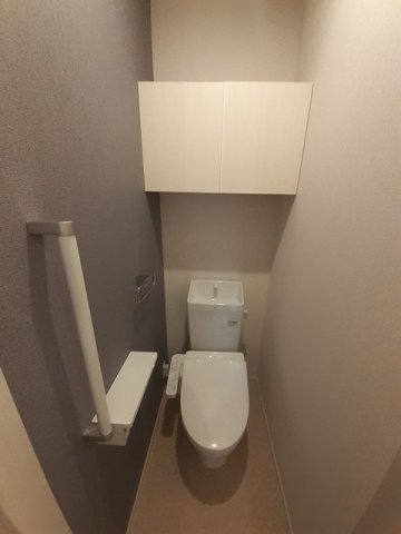 トイレ　シンプルで使いやすいトイレです