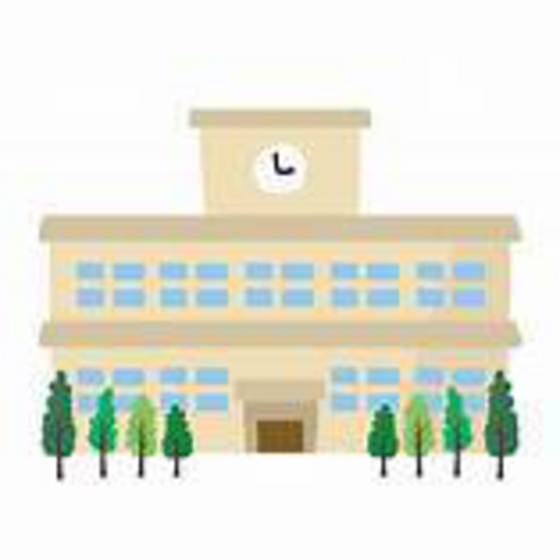 中学校　熊本市立西山中学校（中学校）まで753m