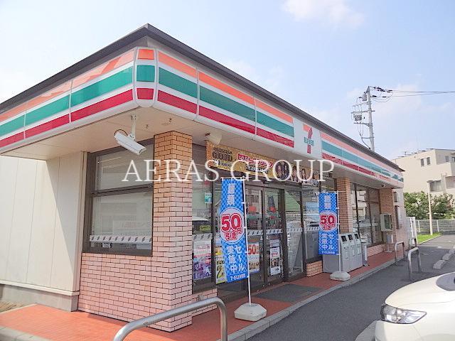 コンビニ　セブンイレブンさいたま鹿手袋店（コンビニ）まで544m