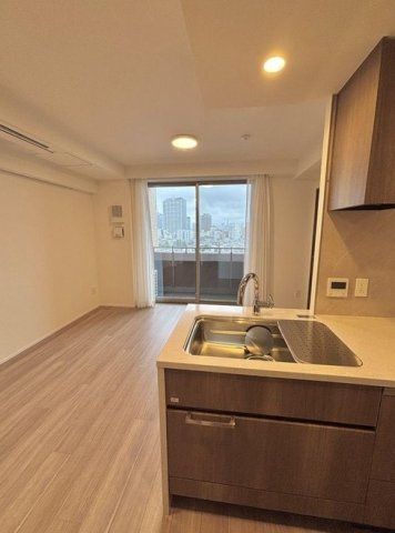 キッチン　別タイプ部屋　参考写真です