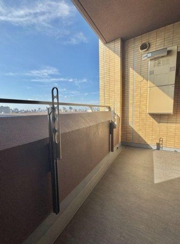 バルコニー　別タイプ部屋　参考写真です
