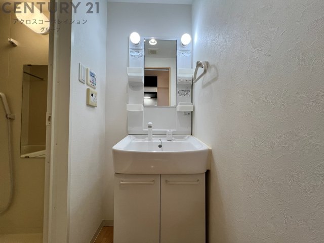 洗面設備　洗髪洗面化粧台です！