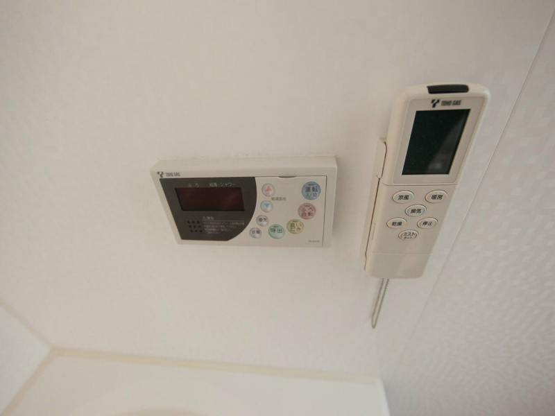 その他設備　追い焚き　オートバス機能付給湯設備　ミストサウナ付