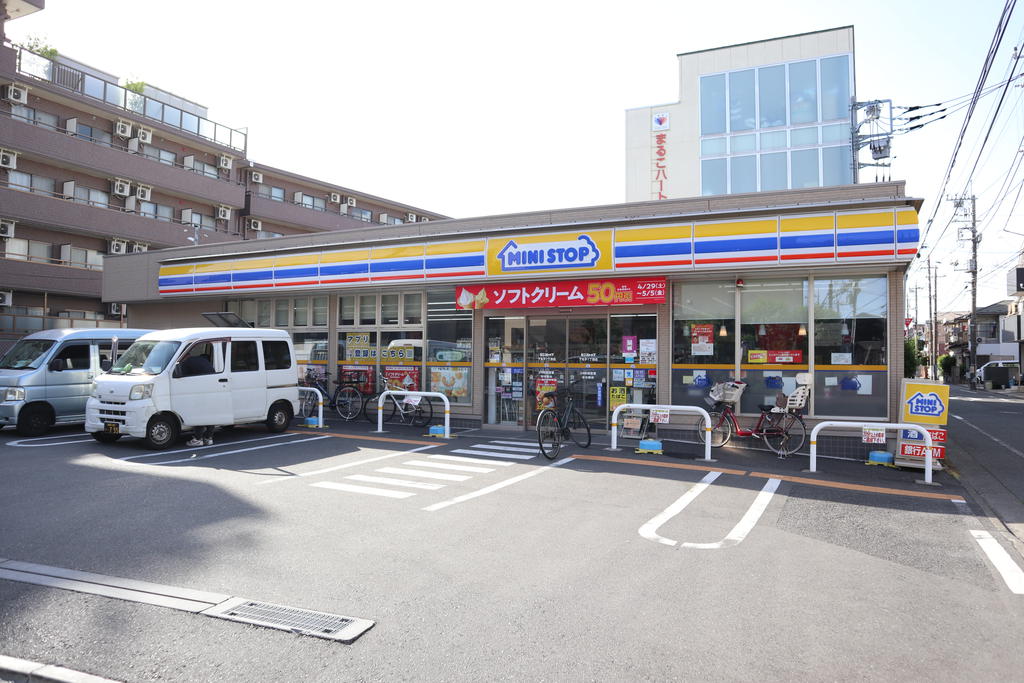コンビニ　ミニストップ下丸子1丁目店（コンビニ）まで288m