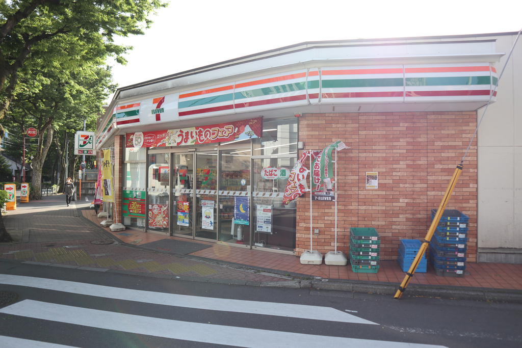 コンビニ　セブンイレブン大田区下丸子ガス橋通り店（コンビニ）まで317m