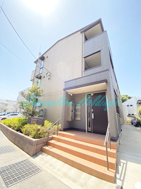 建物外観　お洒落な外観♪人気の2LDK