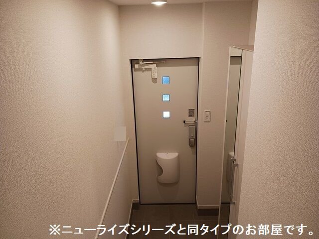 玄関　明るい玄関です