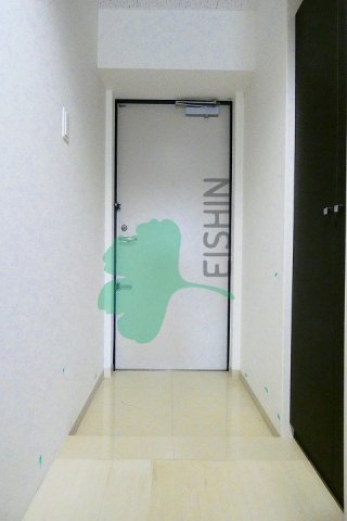 玄関　下駄箱もしっかりついてます！