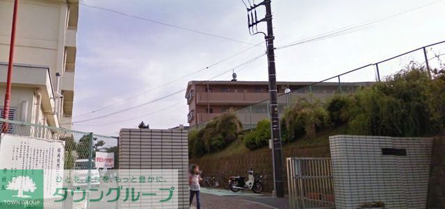 小学校　★★平戸小学校（小学校）まで332m