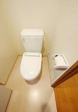 トイレ　写真は同タイプ住居です