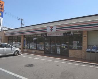 コンビニ　セブンイレブン 川崎小向東店（コンビニ）まで66m