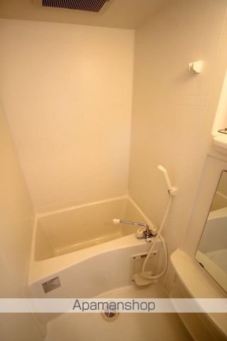 リードエイジ北浜の風呂写真