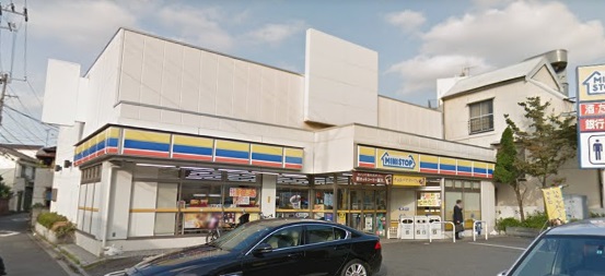 コンビニ　ミニストップ 荒川1丁目店（コンビニ）まで567m