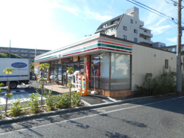 コンビニ　セブンイレブン 江戸川松島南店（コンビニ）まで561m