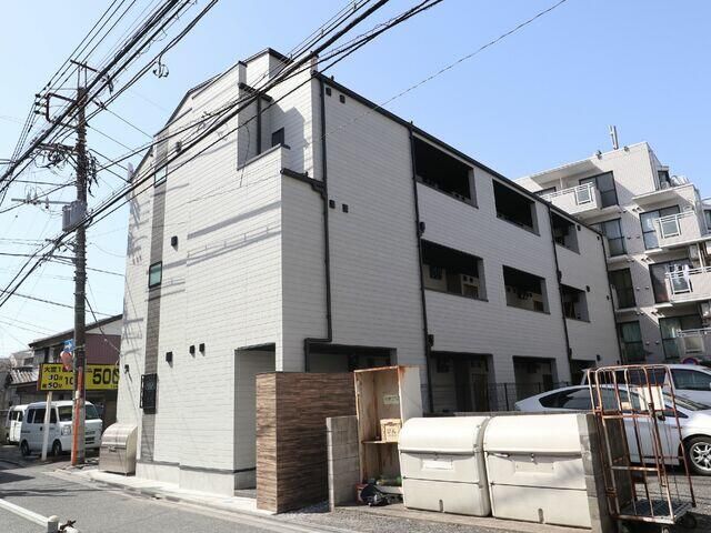 エクセラン大宮の外観写真