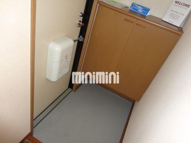 玄関　下駄箱付きｊの玄関