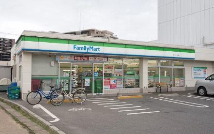 コンビニ　ファミリーマート 坂下二丁目店（コンビニ）まで775m