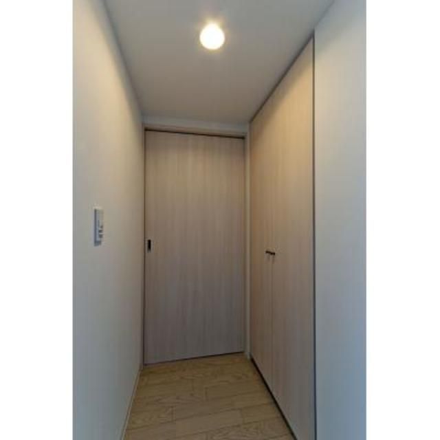 玄関　※写真は同タイプ住戸です。