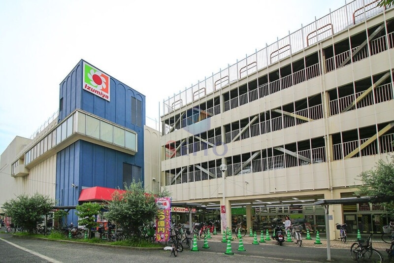 ショッピングセンター　イズミヤ上新庄ショッピングセンター（ショッピングセンター）まで2196m