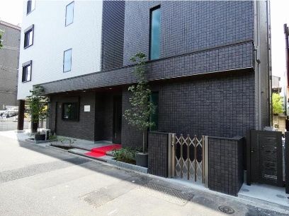 エントランス　毎日通るエントランスはこのようになっています♪