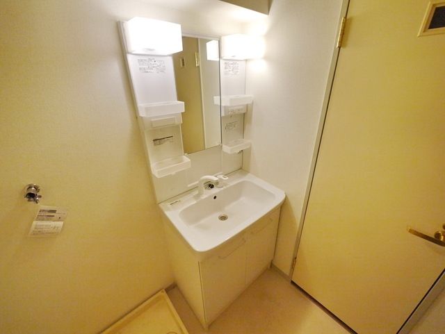 洗面設備　※別部屋同間取り参考写真※