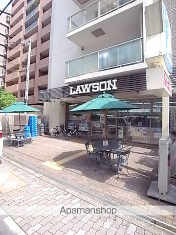 コンビニ　ローソン（コンビニ）まで8m